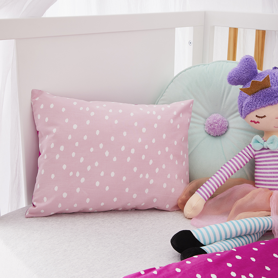 Darcy Spot Cot Pink Quilt Cover Set Adairs