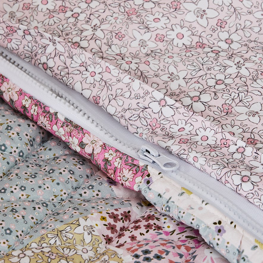 Daisy Patchwork Ditsy Floral Quilted Cot Quilt Cover Set Adairs