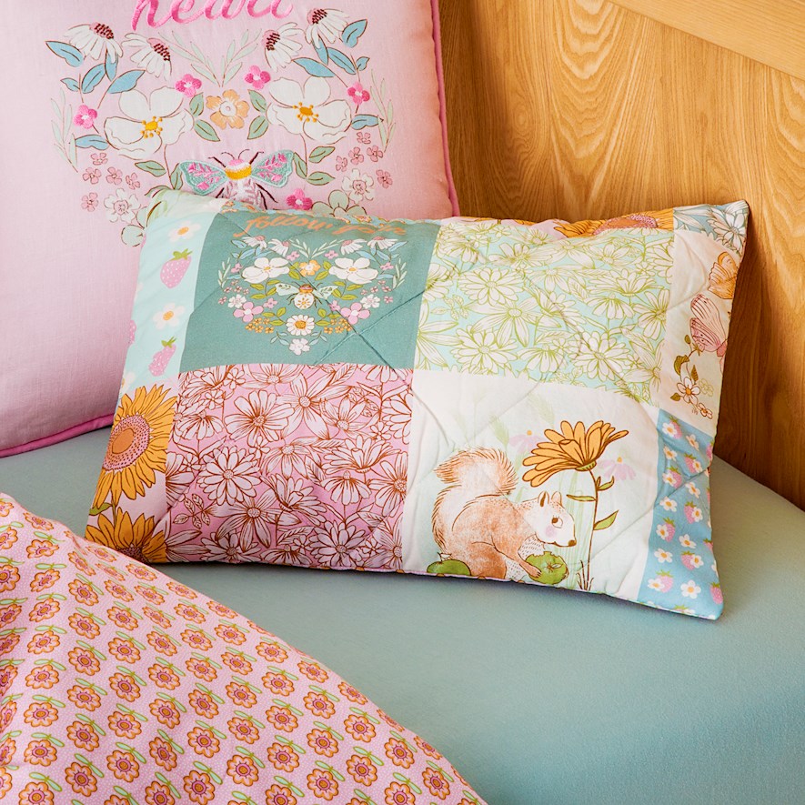 Cot patchwork quilt new arrivals