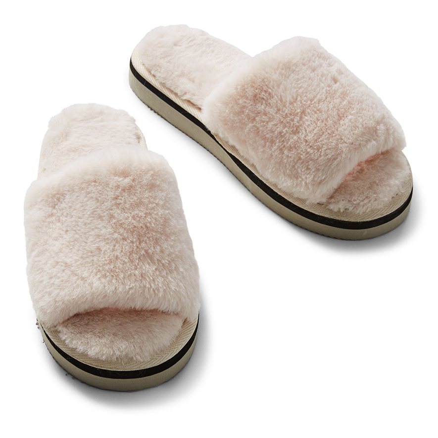 Slippers in Nude Pink Koko Fur Adairs