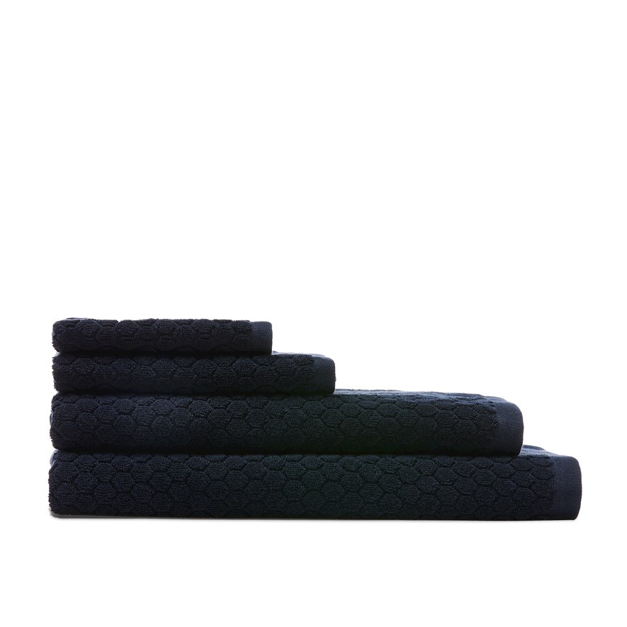 Oasis Towel Range Bath Towel Navy Adairs