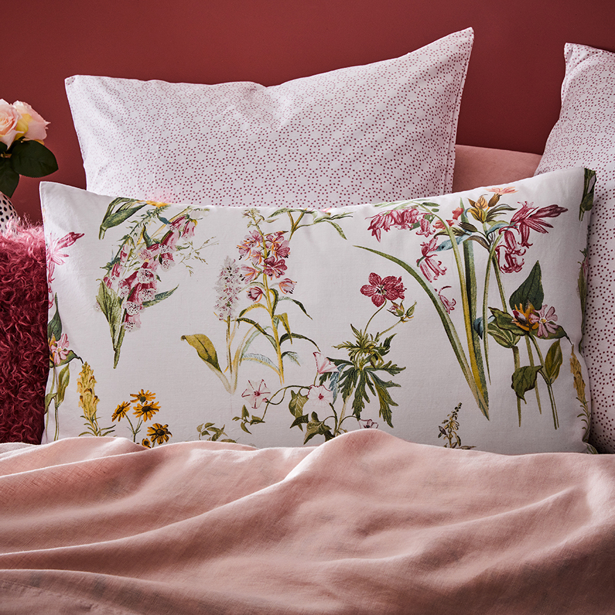 Daisy Quilt Cover Set Adairs