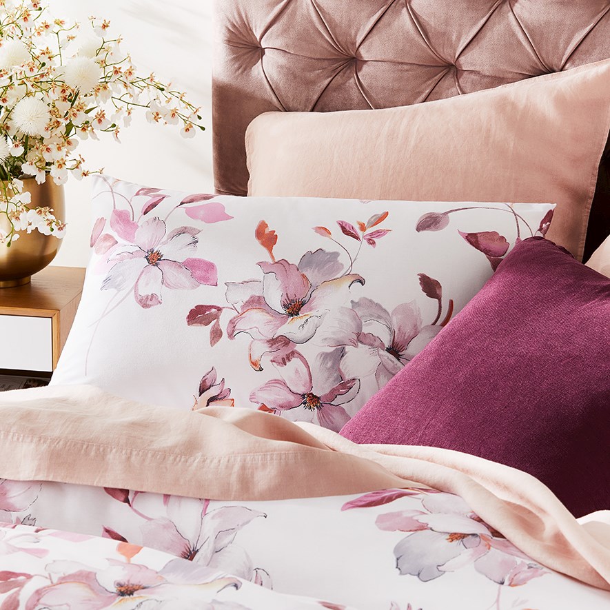 Magnolia Pink Quilt Cover Set Adairs
