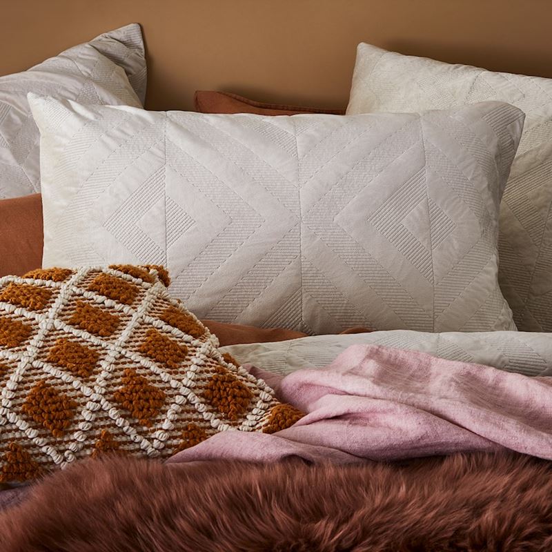 Electra Velvet Quilted Sand Pillowcase