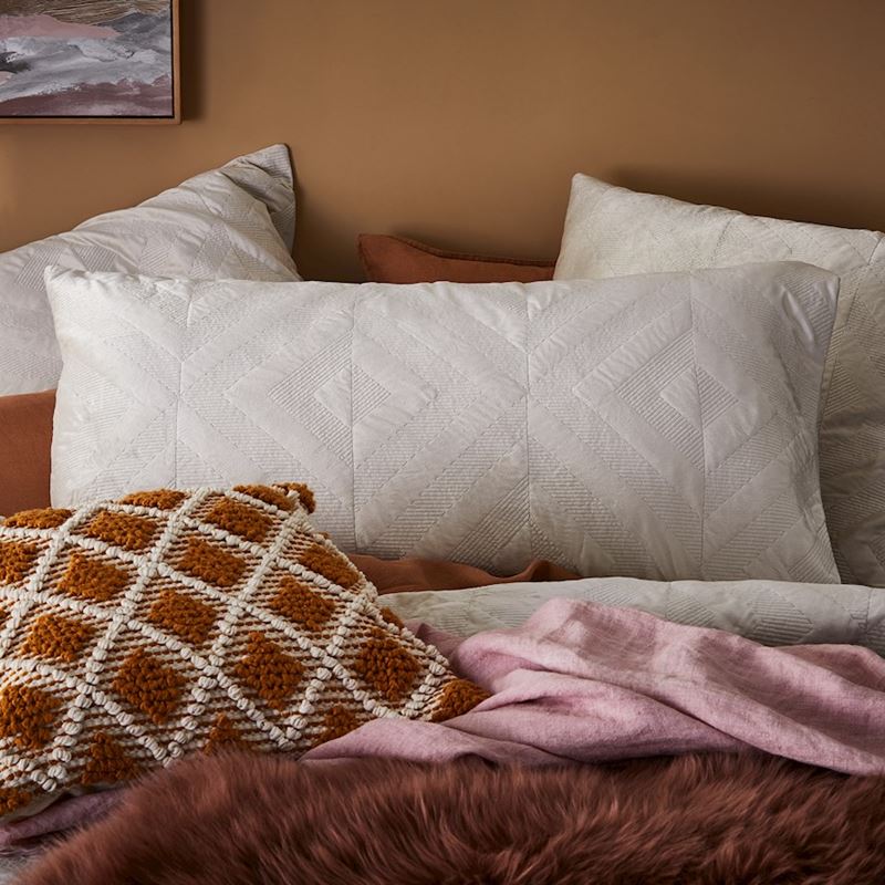 Electra Velvet Quilted Sand Pillowcase