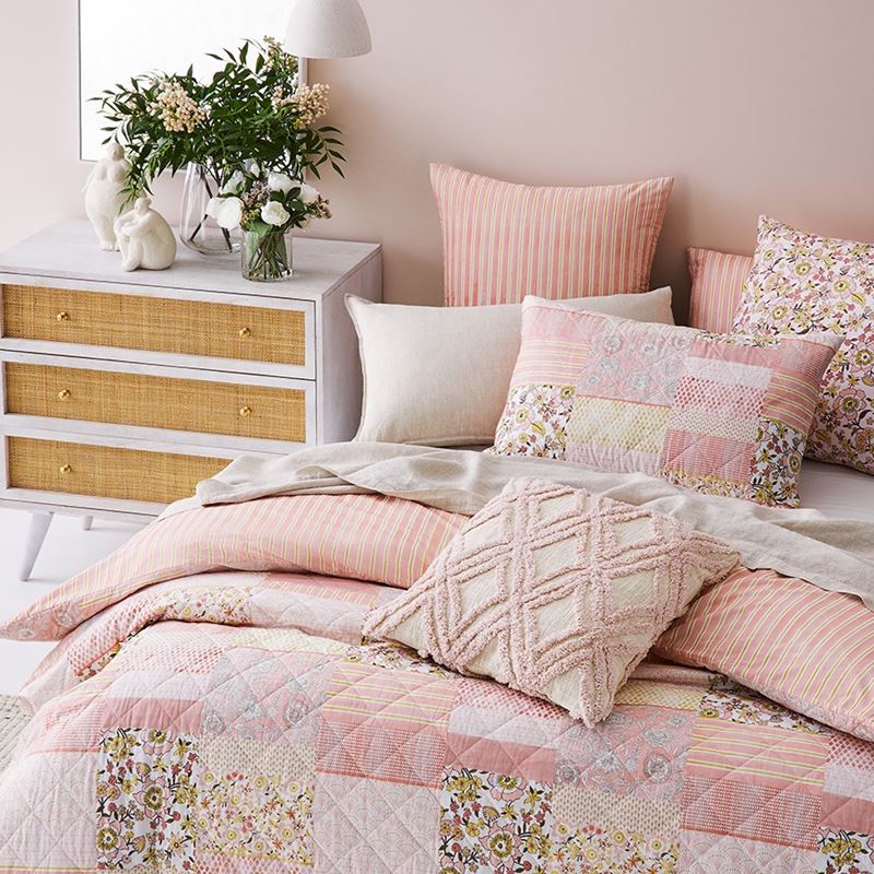 Polly Quilted Pink Quilt Cover