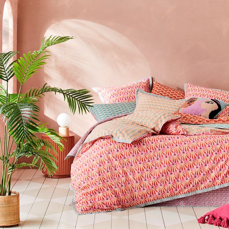 Mumbai Hot Pink Quilt Cover Set