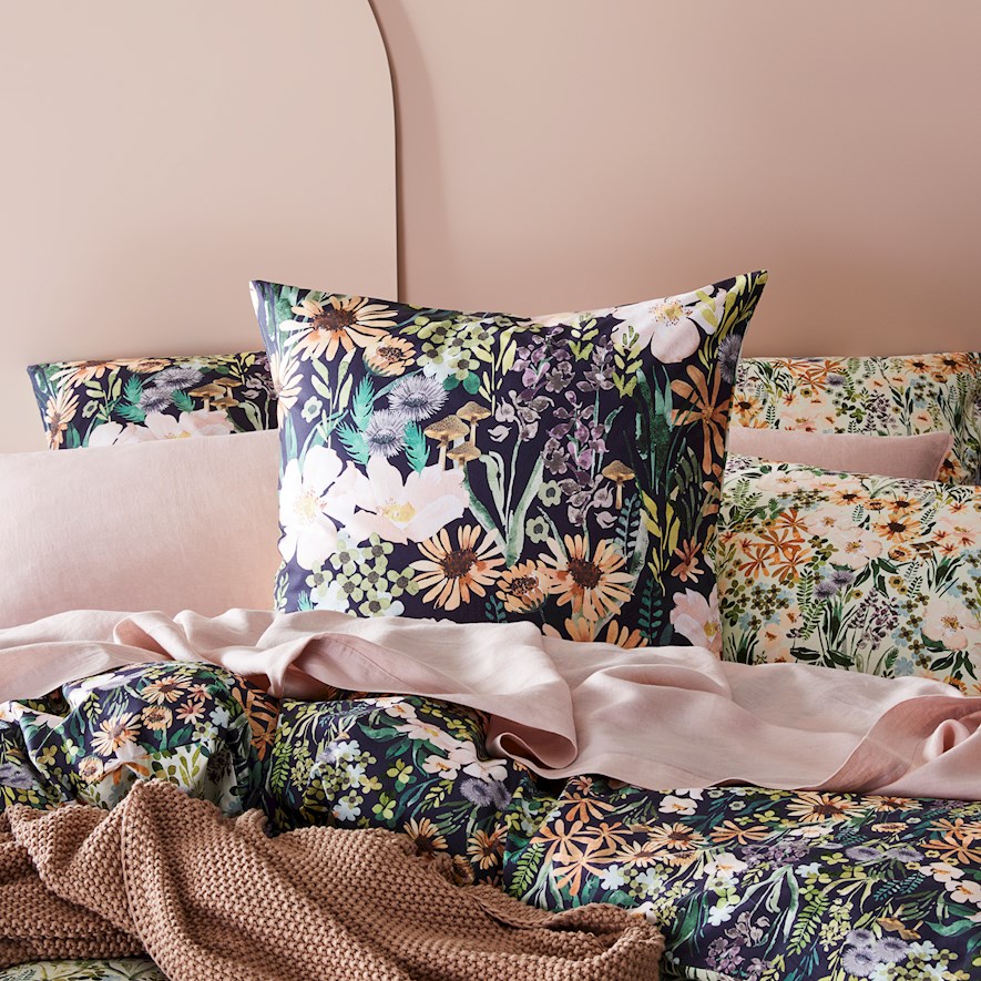 Wild Garden Pale Green Quilt Cover Set Adairs