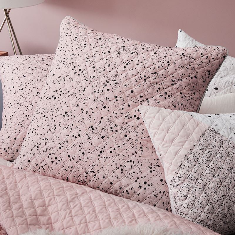 Remi Quilted Quilt Cover in Blush
