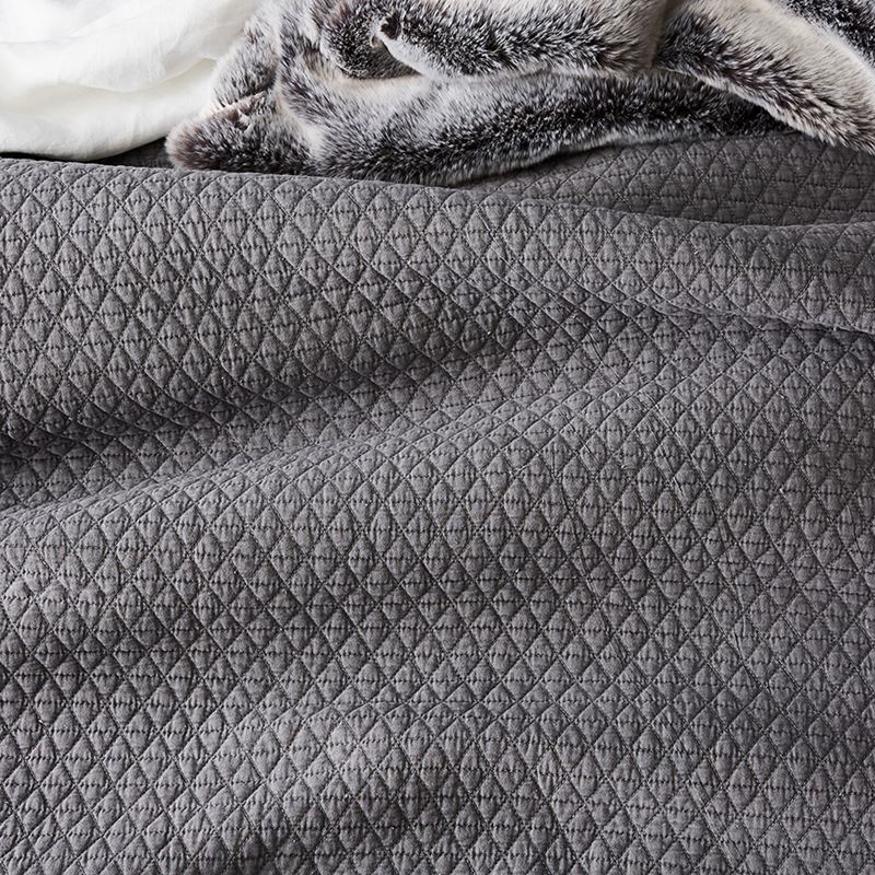 Bristol Quilted Coverlet in Grey