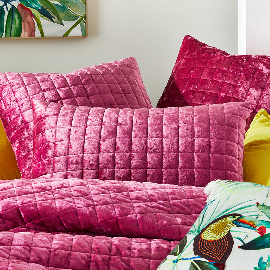 York Quilted Velvet Quilt Cover Magenta Adairs