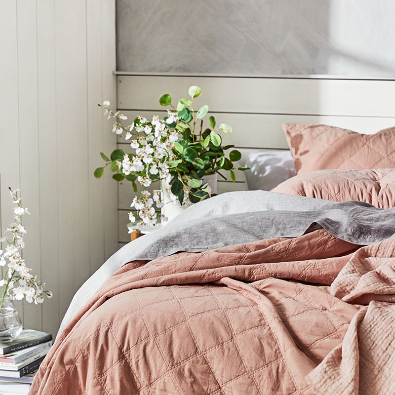 Stonewashed Cotton Dusty Pink Quilted Coverlet