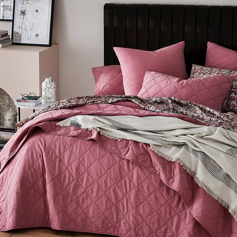 Stonewashed Cotton Berry Quilted Coverlet 