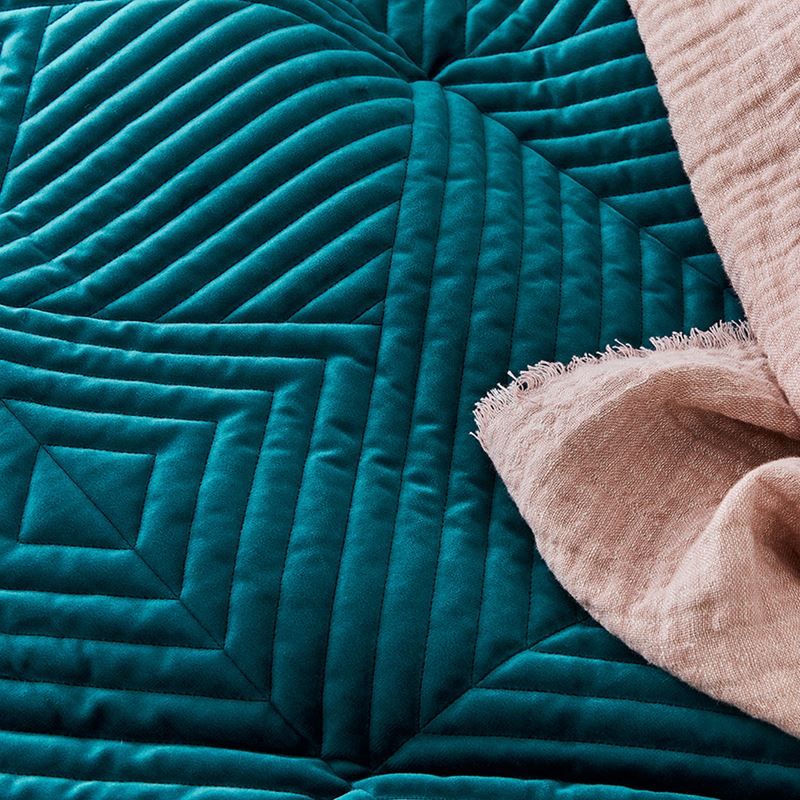 Newport Quilted Velvet Peacock Quilt Cover