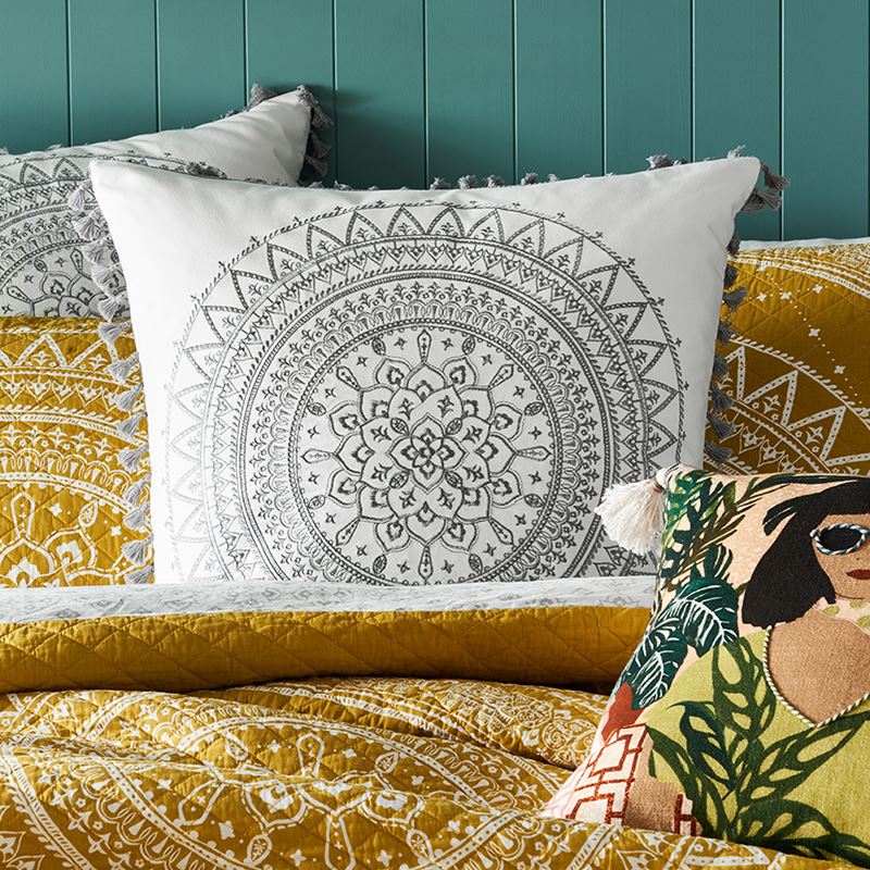 Henna Mustard Quilted Quilt Cover