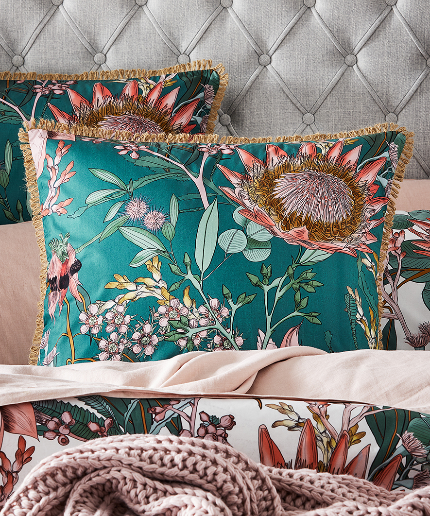 Waratah Quilt Cover Set Adairs