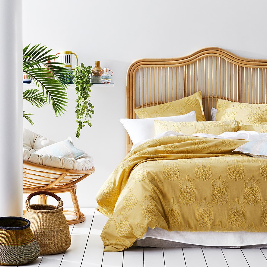 Parrita Pineapple Quilt Cover Set Adairs