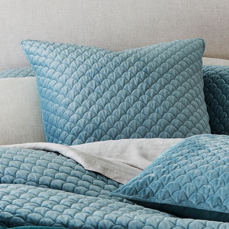 Waves Mineral Quilted Velvet Quilt Cover 