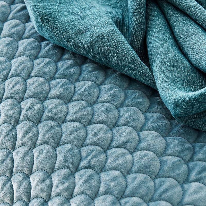 Waves Mineral Quilted Velvet Quilt Cover 