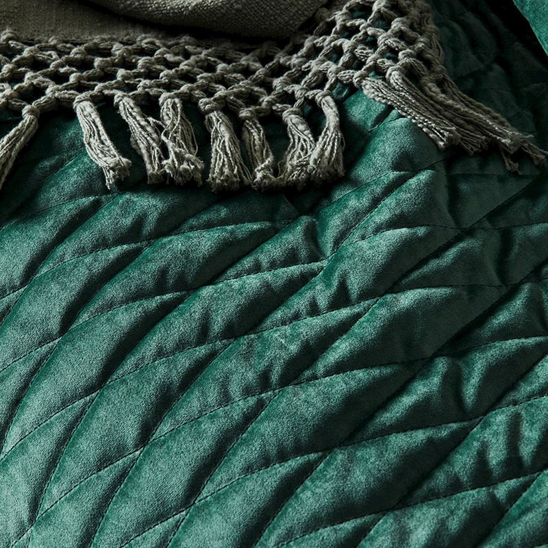 May Dark Olive Quilted Velvet Quilt Cover
