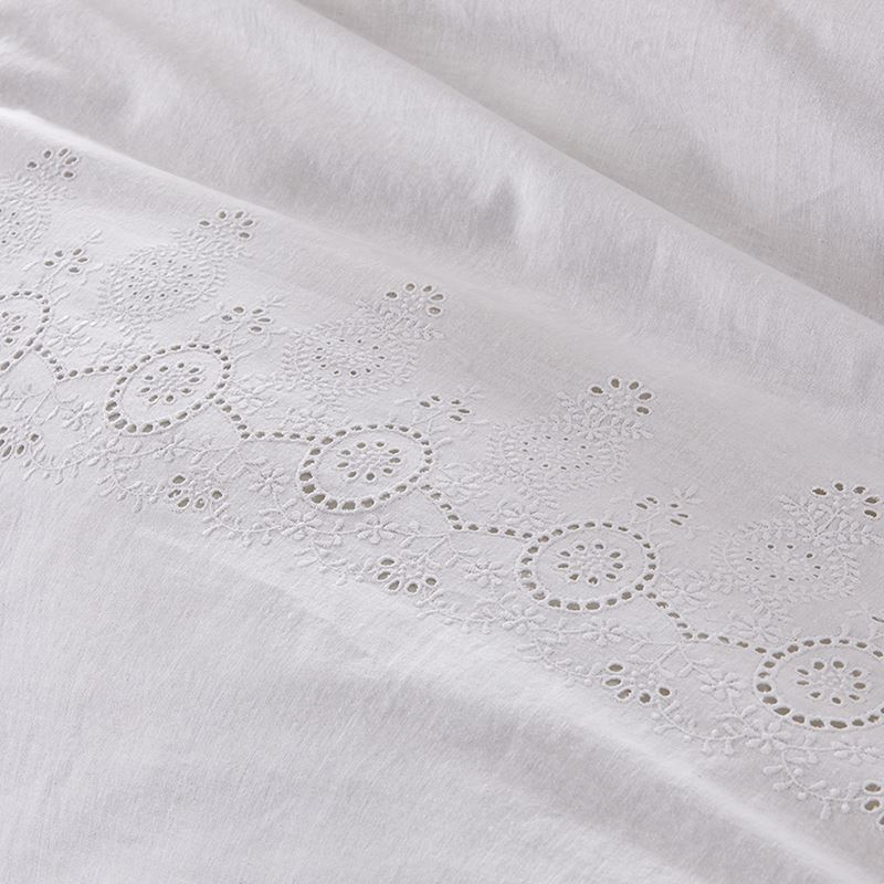 Broderie White Quilt Cover Set