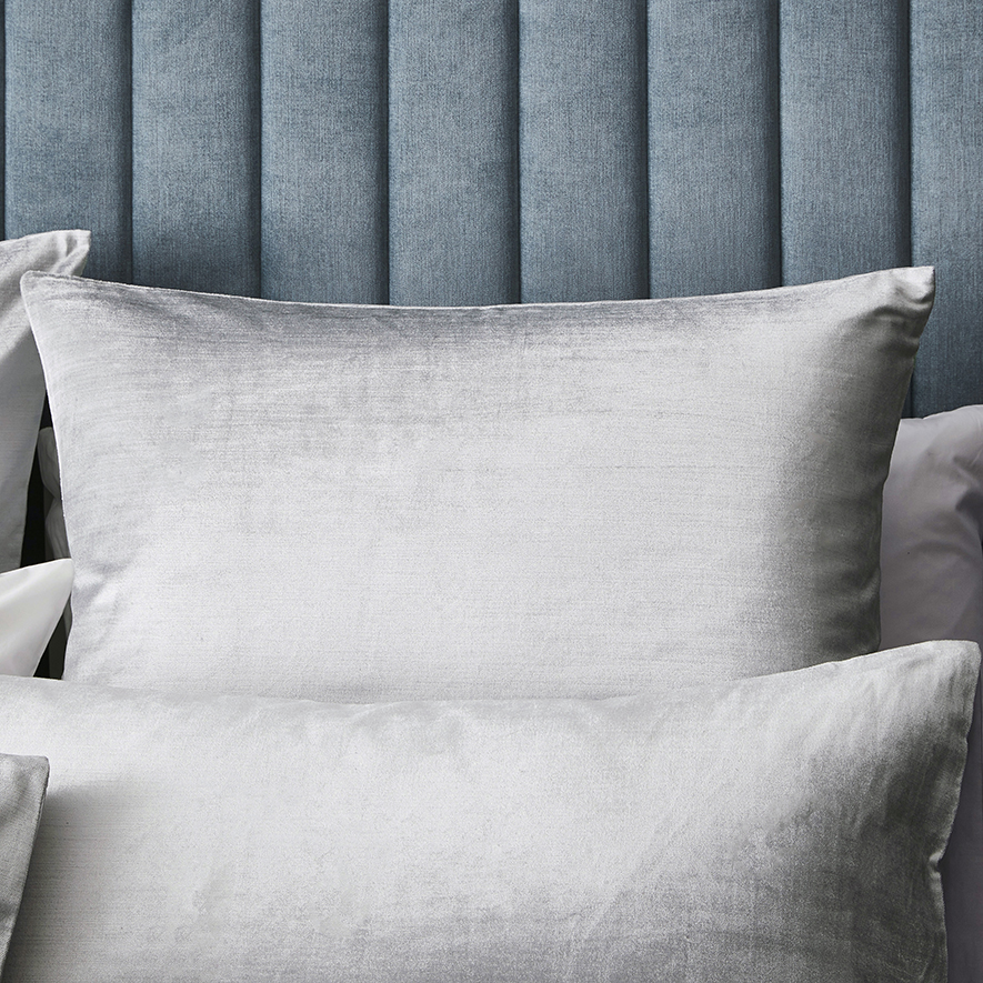 Luxe Velvet Quilt Cover Silver Adairs