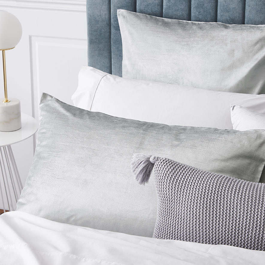 Luxe Velvet Quilt Cover Silver Adairs