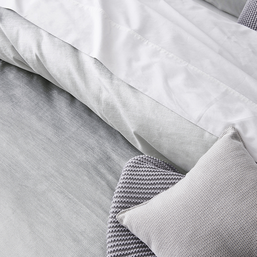 Luxe Velvet Quilt Cover Silver Adairs