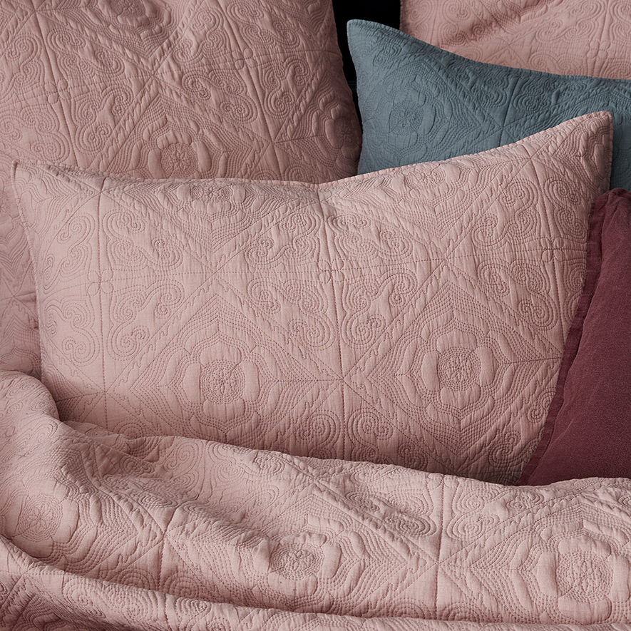 Malta Quilted Quilt Cover Blush Adairs