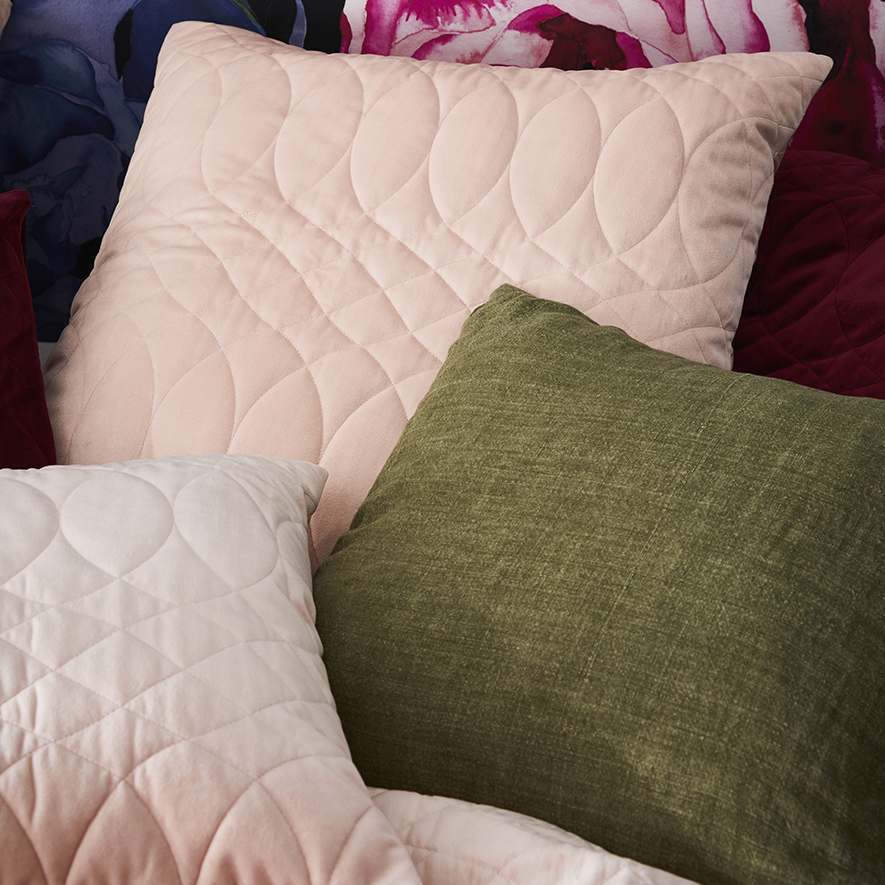 Ophelia Quilted Quilt Cover Dusty Pink Adairs