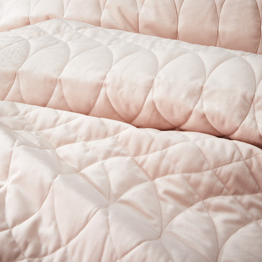 Ophelia Quilted Quilt Cover Dusty Pink Adairs