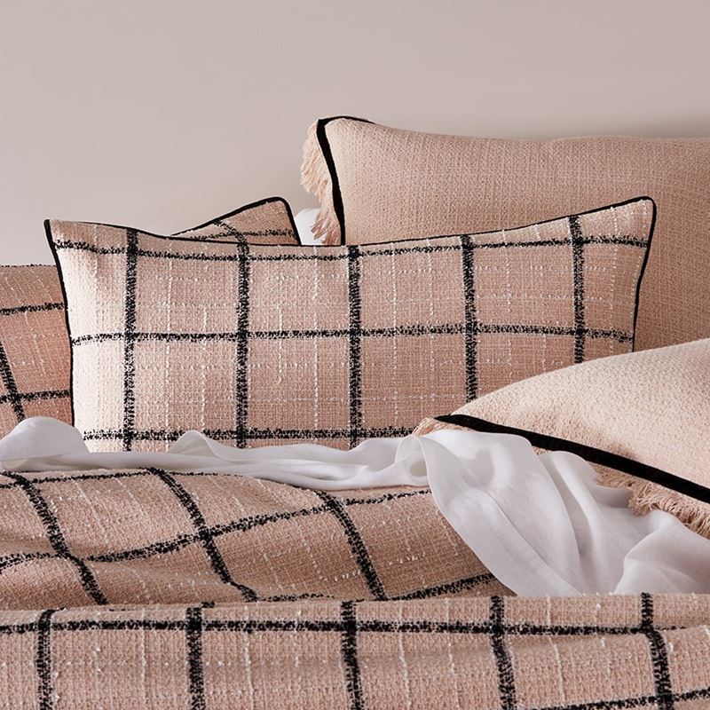Rebecca Judd Loves Mademoiselle Pink Quilt Cover