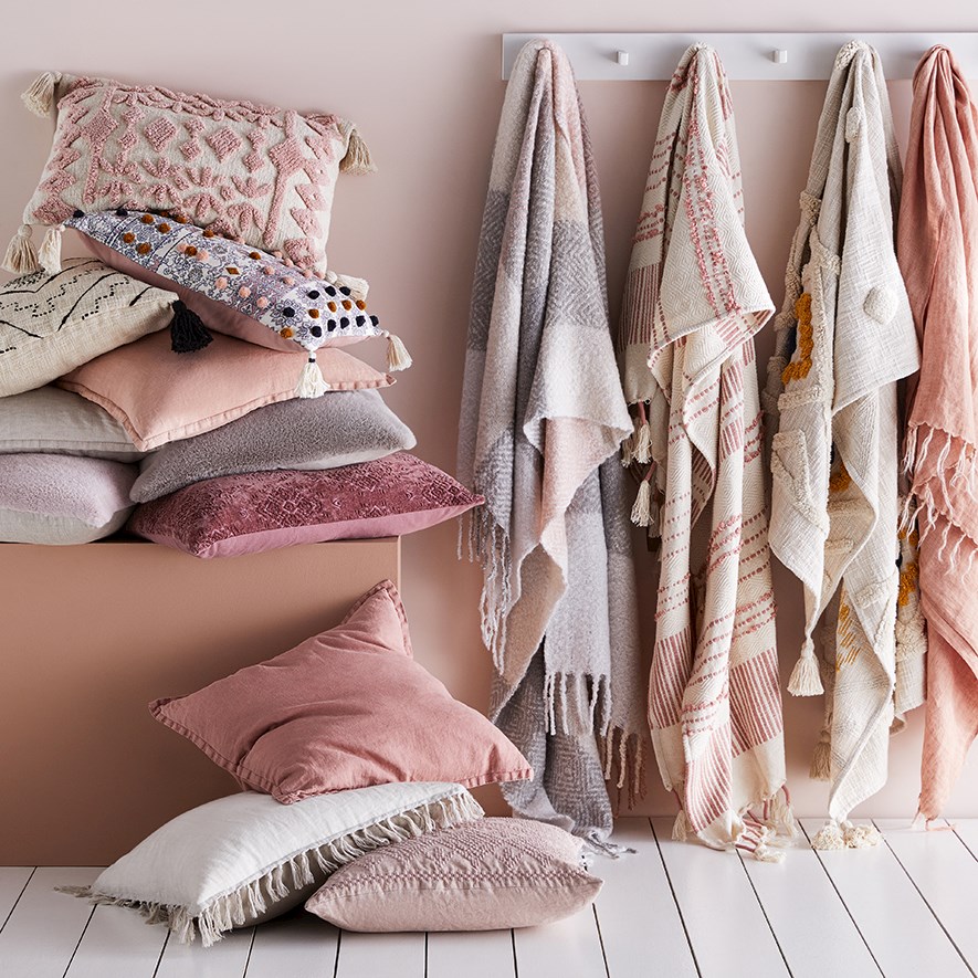 Blush cushion clearance