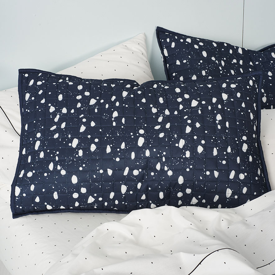 Galerist Coverlet Adairs