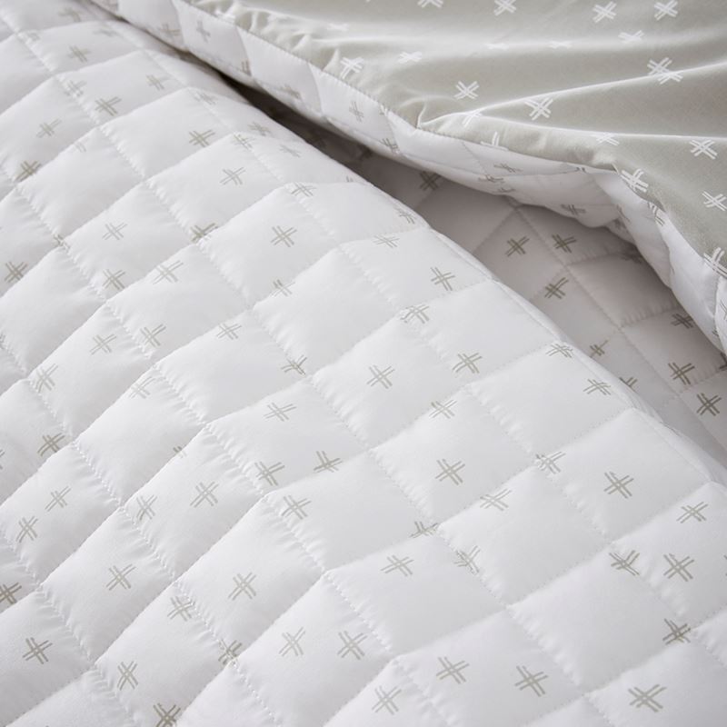 Pai Quilted Quilt Cover White