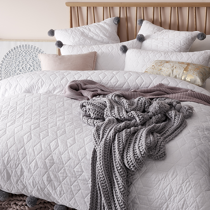 Willow Quilted Quilt Cover Snow Adairs